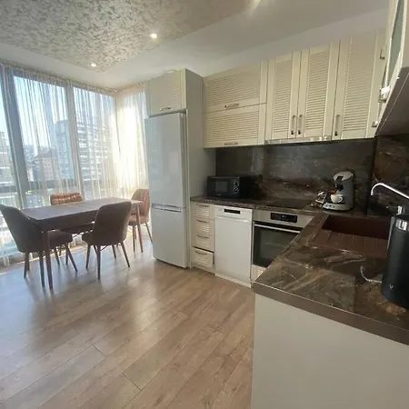 Апартаменты Cozy-1bd Flat *