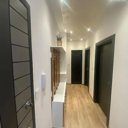 Cozy-1bd Flat Апартаменты Пловдив