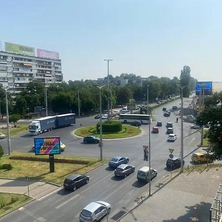 Cozy-1bd Flat Апартаменты Пловдив