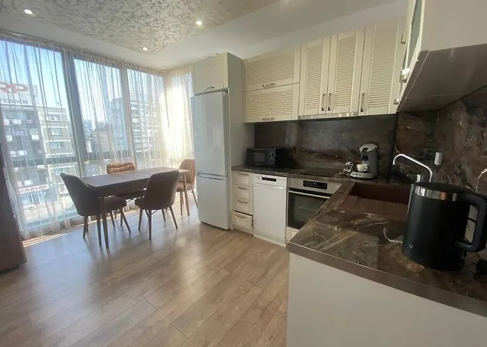 Apartament Cozy-1bd Flat *
